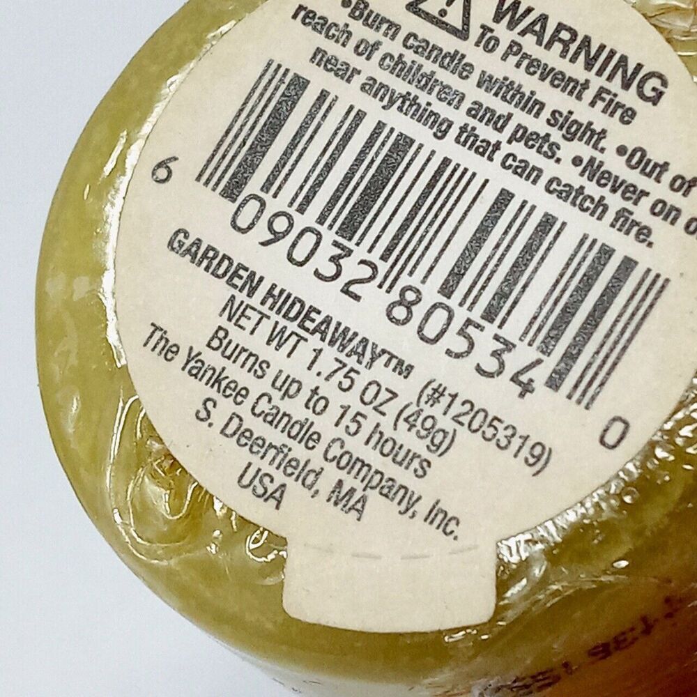 Yankee Candle Garden Hideaway 1.75 oz Votives - Set of 2 - RETIRED New & Sealed - Picture 5 of 5